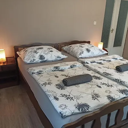 Anna Vendeghaz Apartament Balatonfenyves
