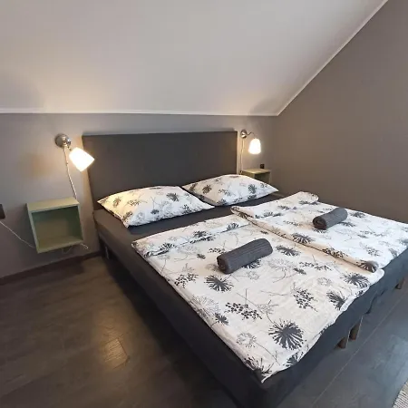 Anna Vendeghaz Apartment Balatonfenyves